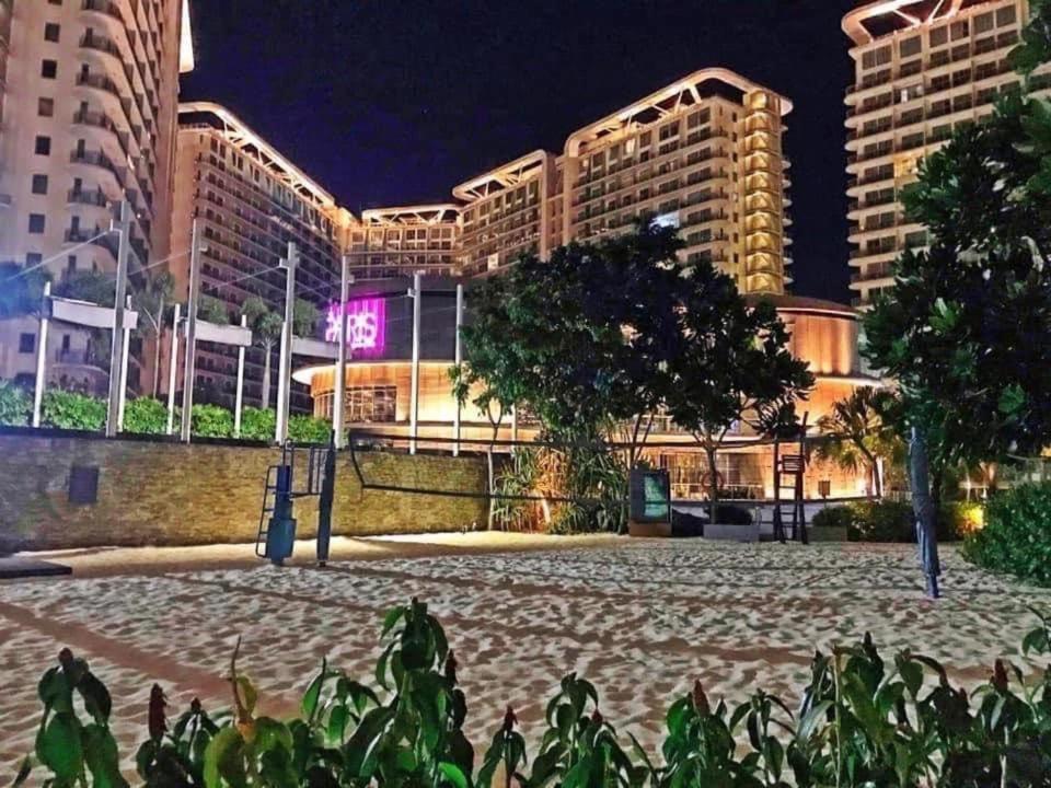 Azure Urban Resort A3 Near Airport Mall With Balcony Wavepool Manila Eksteriør bilde