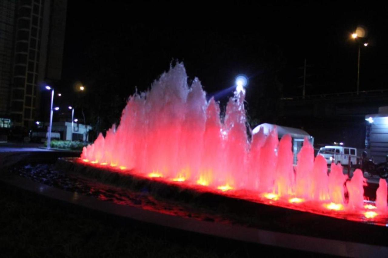 Azure Urban Resort A3 Near Airport Mall With Balcony Wavepool Manila Eksteriør bilde
